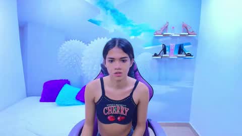 Snapshot of demi_leed chatting on 12/01/25, 01:49 DEMI online show from 12/01/25, 01:49