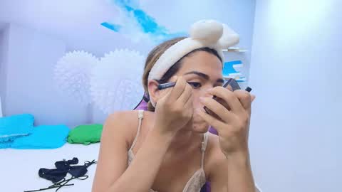 Snapshot of demi_leed chatting on 02/04/26, 07:20 DEMI online show from 02/04/26, 07:20