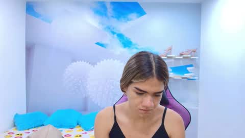 Snapshot of demi_leed chatting on 02/14/26, 11:51 DEMI online show from 02/14/26, 11:51