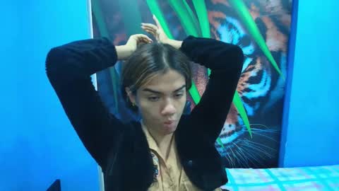 Snapshot of demi_leed chatting on 02/25/26, 11:42 DEMI online show from 02/25/26, 11:42