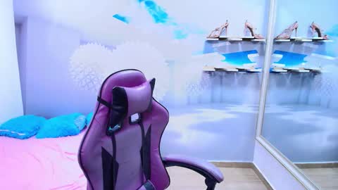 DEMI online show from 04/15/26, 12:34