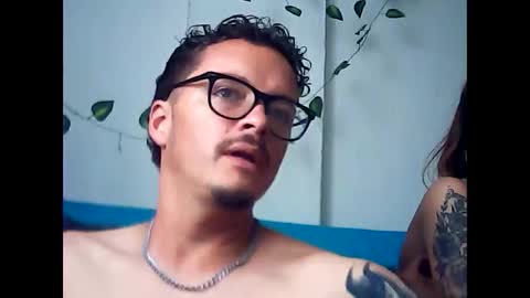 Snapshot of demian_lulu chatting on 10/27/25, 03:38 demian_lulu online show from 10/27/25, 03:38