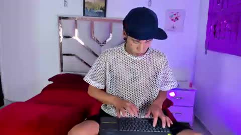 Demian and Salvatoire online show from 08/07/26, 09:28