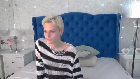 demianenglen online show from 02/28/25, 09:01