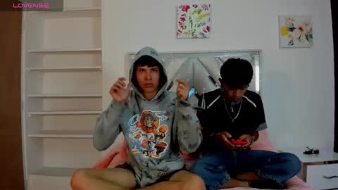 Demian and Salvatore online show from 09/20/25, 12:17