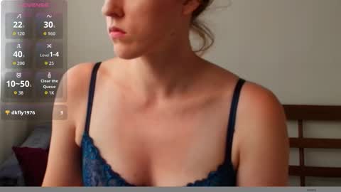 Snapshot of demigoddesslexie chatting on 11/26/25, 02:01 demigoddesslexie online show from 11/26/25, 02:01