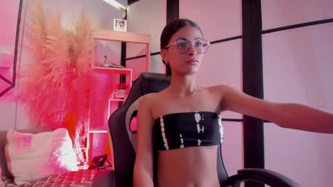 Demi online show from 04/22/26, 04:15