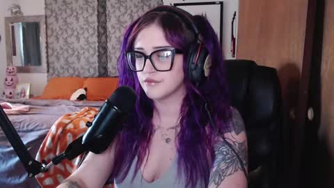 Snapshot of demongf chatting on 09/29/25, 08:46 Demoness Mina online show from 09/29/25, 08:46