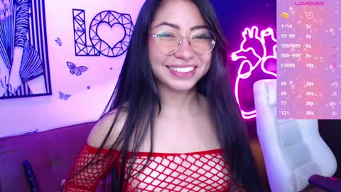 Snapshot of demyanderson_ chatting on 12/10/24, 06:54 Demy online show from 12/10/24, 06:54