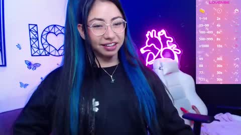 Snapshot of demyanderson_ chatting on 02/13/25, 10:00 Demy online show from 02/13/25, 10:00