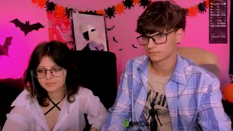 Snapshot of den_rich chatting on 10/30/25, 04:41 Den online show from 10/30/25, 04:41