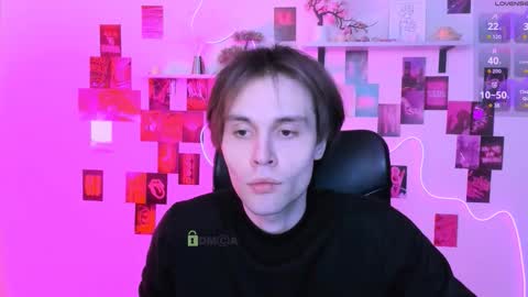 Snapshot of den_rich chatting on 03/15/26, 08:04 Den online show from 03/15/26, 08:04