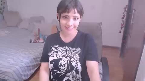 Snapshot of deni_bloom chatting on 05/07/26, 12:38 Denisse schedule Monday to Friday 1300-1900 mexican time Saturday-maybe it could be a surprise IDEPENDENT MODEL online show from 05/07/26, 12:38
