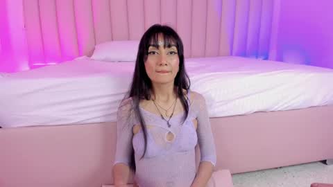 Snapshot of denightjones chatting on 04/28/26, 04:06 denightjones online show from 04/28/26, 04:06