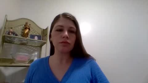 Snapshot of denigirl28 chatting on 02/08/26, 04:10 Denihungarian online show from 02/08/26, 04:10