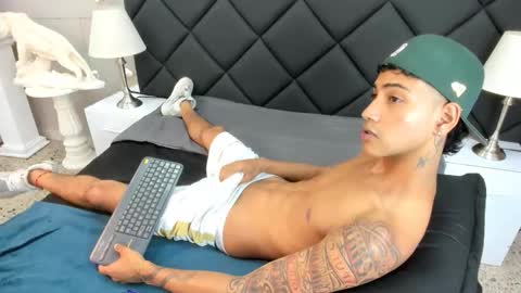 Denis Carpenter online show from 11/26/25, 07:48