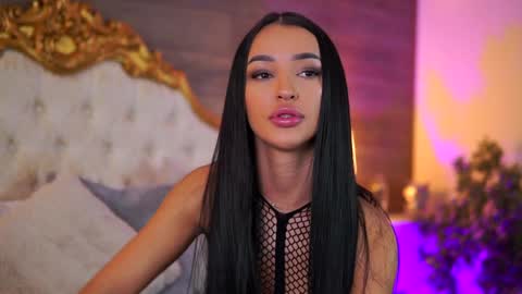 denisedevilles online show from 02/05/25, 09:57