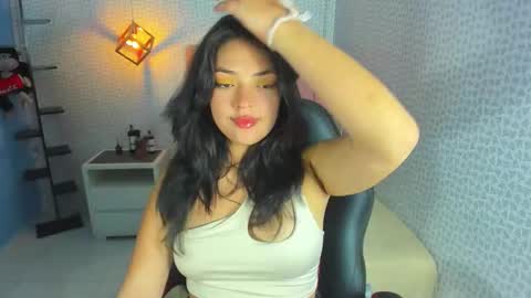 Snapshot of deniserichard2 chatting on 09/16/25, 02:45 D E N I S online show from 09/16/25, 02:45