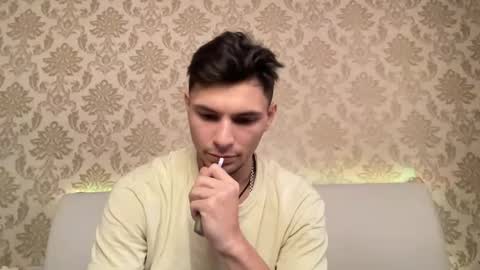 Den online show from 01/12/25, 01:48