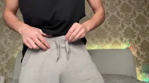 Den online show from 01/27/25, 03:50