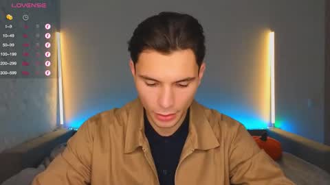 Den online show from 11/24/25, 02:39