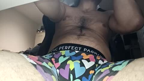 dennis210586 online show from 11/07/25, 08:31