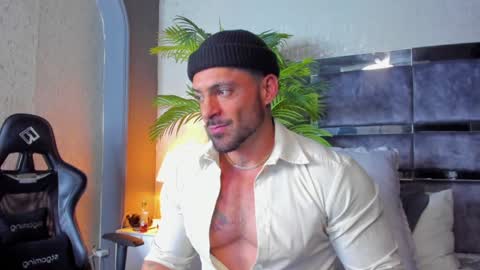 dennis_cox_ online show from 01/29/25, 10:37