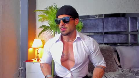 dennis_cox_ online show from 01/30/25, 08:54