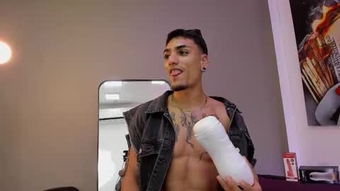 Dennis Kinsey online show from 03/17/26, 09:18