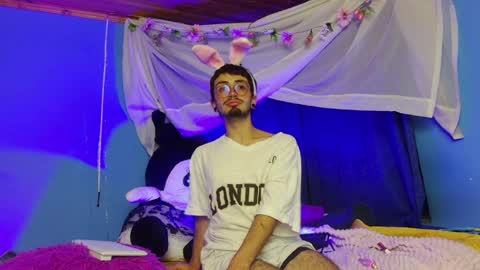 Dennis online show from 04/24/26, 06:38