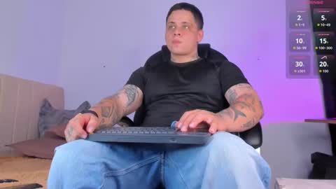 dennis munera online show from 10/29/25, 01:46