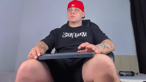 dennis munera online show from 01/06/26, 12:42