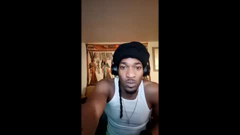 Snapshot of deqelong chatting on 01/12/26, 02:28 Kush online show from 01/12/26, 02:28
