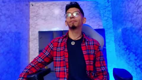 Dereck online show from 12/17/25, 11:38