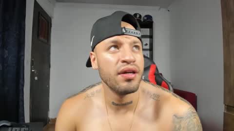 dereckgreen online show from 02/07/25, 07:07