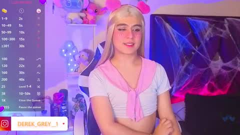 Snapshot of derek_greyy_ chatting on 10/20/25, 06:19 derek grey online show from 10/20/25, 06:19