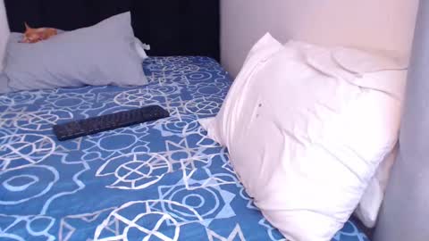 Derek online show from 03/02/25, 02:21