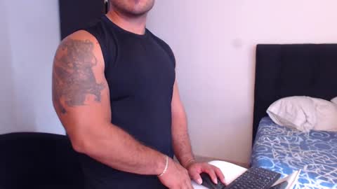 Derek online show from 10/07/25, 04:04