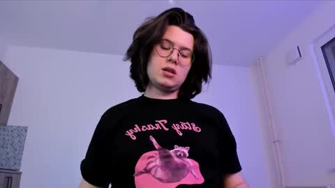 Derek online show from 02/21/26, 05:03