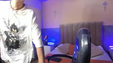 derek_sinn online show from 03/13/26, 09:32