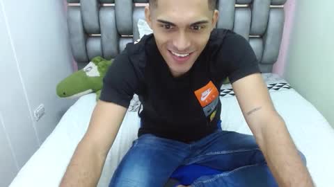 D E R E K online show from 10/25/25, 10:34