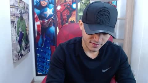 D E R E K online show from 04/01/26, 12:28