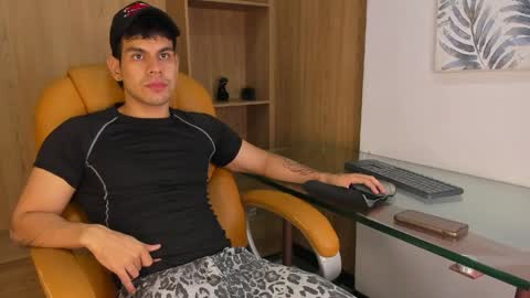 derek_voss online show from 04/17/26, 11:46