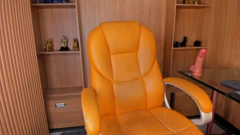 derek_voss online show from 04/23/26, 12:29