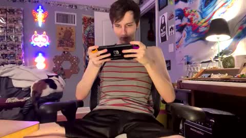 derekdings online show from 11/17/25, 11:32