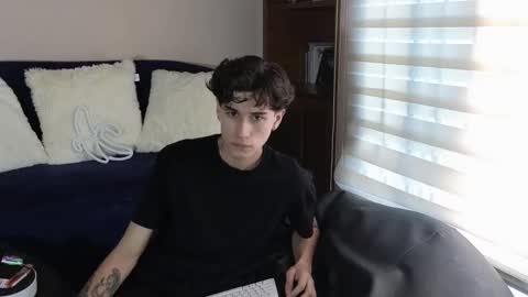 Derek online show from 11/14/25, 06:50