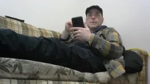Snapshot of derf007 chatting on 02/10/25, 04:25 derf007 online show from 02/10/25, 04:25