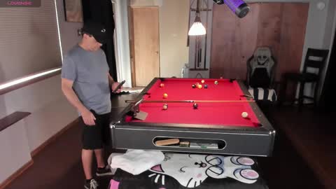 Derrick 52 and Brittany 50 online show from 03/04/25, 05:45