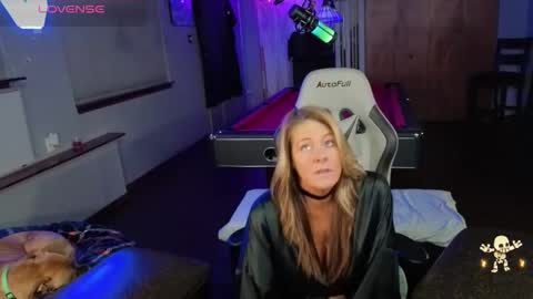 Derrick 52 and Brittany 50 online show from 09/30/25, 12:59