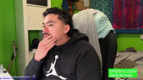 Snapshot of derrick_hose chatting on 01/30/25, 12:39 Derrick Hose online show from 01/30/25, 12:39